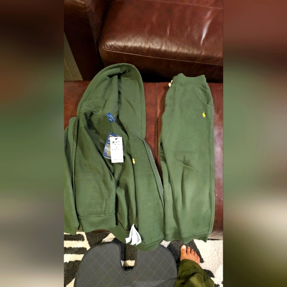 Ralph Lauren boy's Green Hoodie and Sweatpants Set